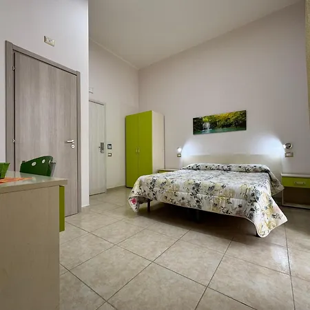 Napul'e Oda ve Kahvaltı Napoli