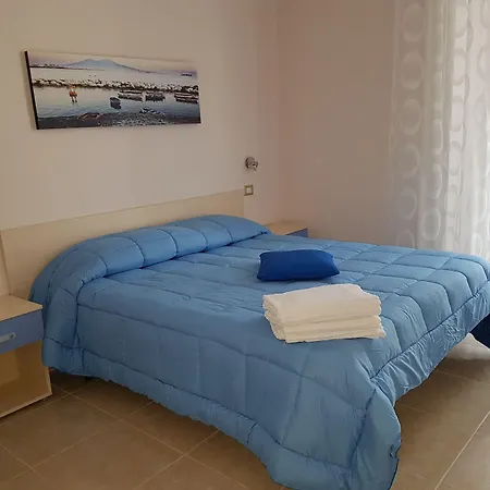 Napul'e Frühstückspension 4*