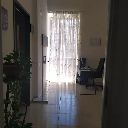 Napul'e Oda ve Kahvaltı Napoli