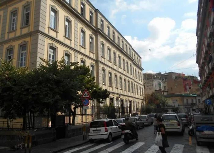 Napul'e Bed and Breakfast 4*