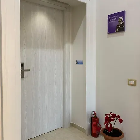 Napul'e 4* Naples