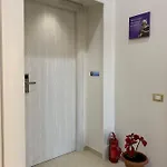 Napul'e 4* Naples